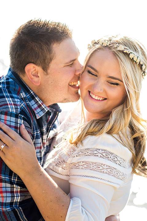 03_Whimsical_Rustic_Engagement_Session